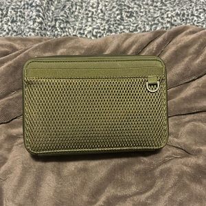 Dagne Dover large Arlo tech organizer